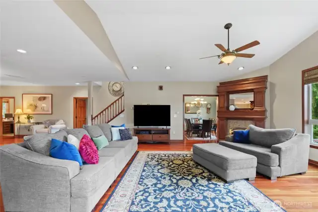 A "real" formal dining room just off the living area