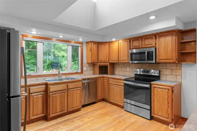 Plenty of cabinet space!