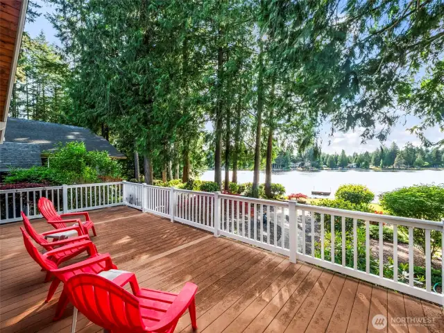 This home has the perfect western exposure to maximize those sunny days