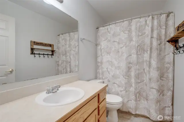 2nd Full bathroom Upper Floor