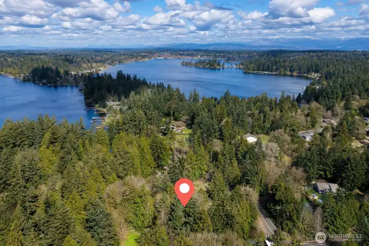 Aerial - 1 mile to Wenberg County Park and boat ramp. Aerial - 1 mile to Wenberg County Park and boat ramp.