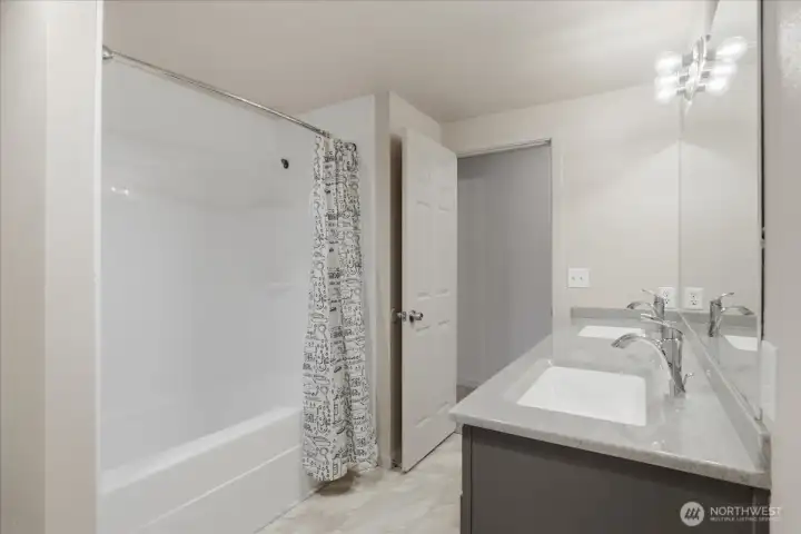 Full Bathroom
