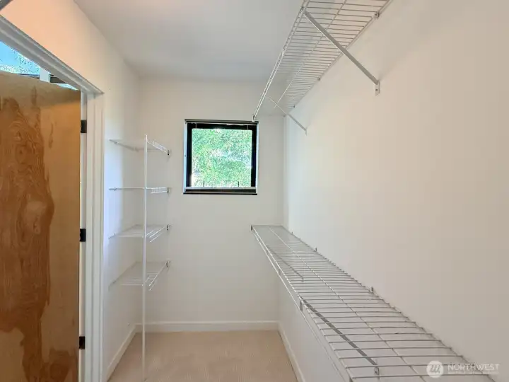 Walk-in Closet