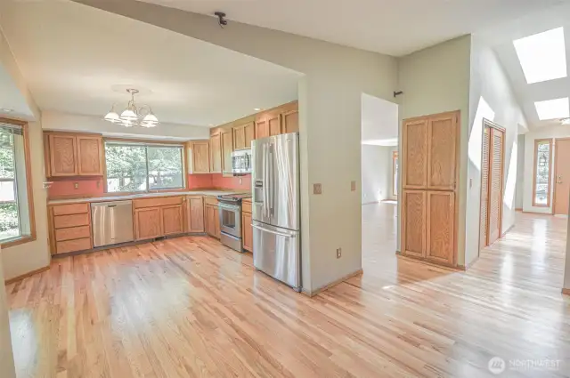 Kitchen with Eating space