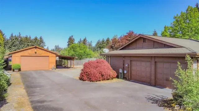 Paved Driveway with Detach Shop