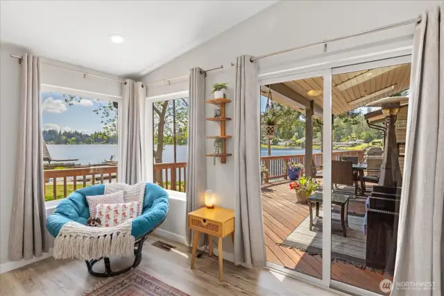 A second suite with views for days.