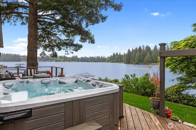 Hot tub!  Yes please