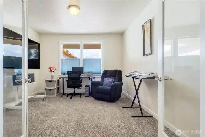 Office or 4th bedroom.