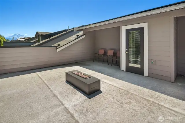 Upstairs Deck