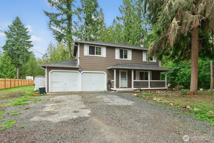 Spacious 2 Car Garage