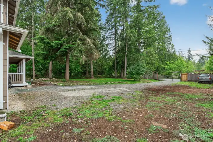 Home is completely fenced!