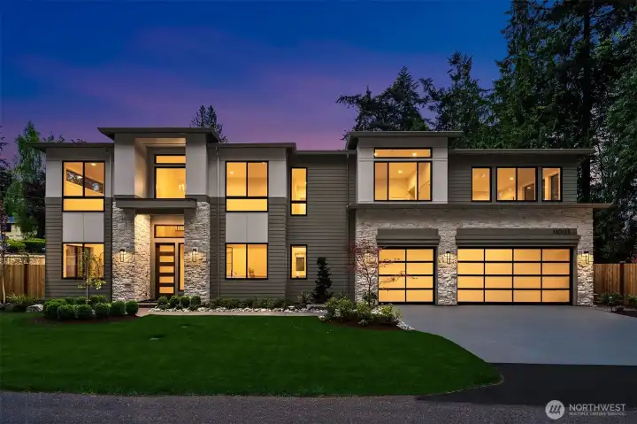 MN Custom Homes presents a luxurious modern design in the heart of West Bellevue