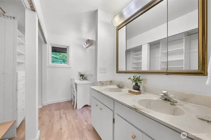 Excellent closet storage with vanity and dual sinks. Full bath in the separate alcove complete with full shower/tub and bidet. Excellent closet storage with vanity and dual sinks. Full bath in the separate alcove complete with full shower/tub and bidet.