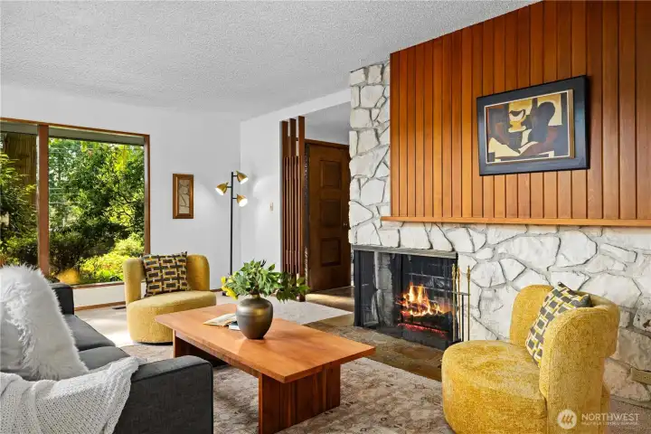 Mid-Century Screens throughout