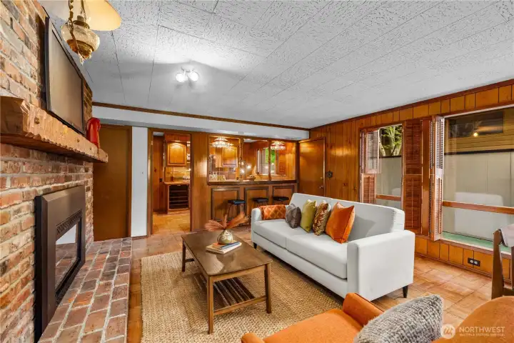Gas-Burning Fireplace