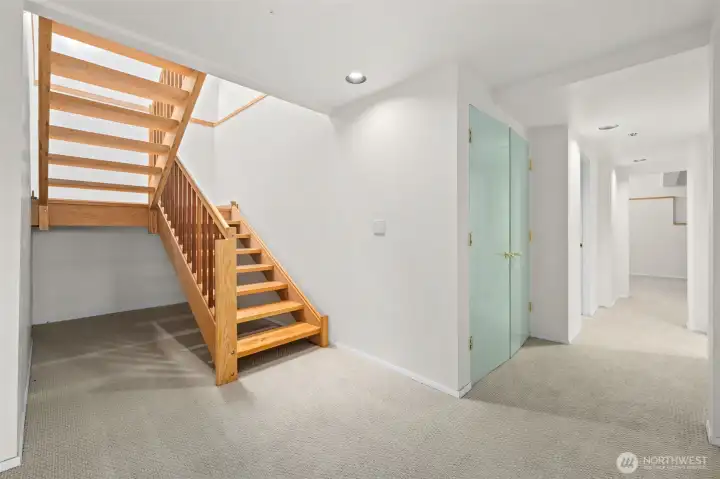 Custom solid wood staircase Custom solid wood staircase