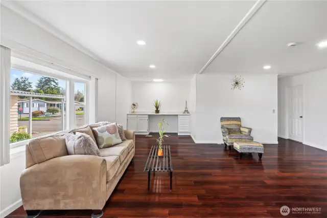 Family Room shot from slider door