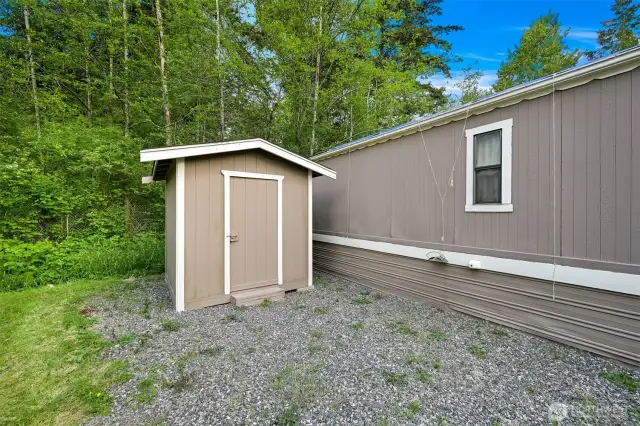 Storage shed / workshop