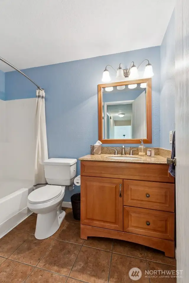 2nd Bathroom