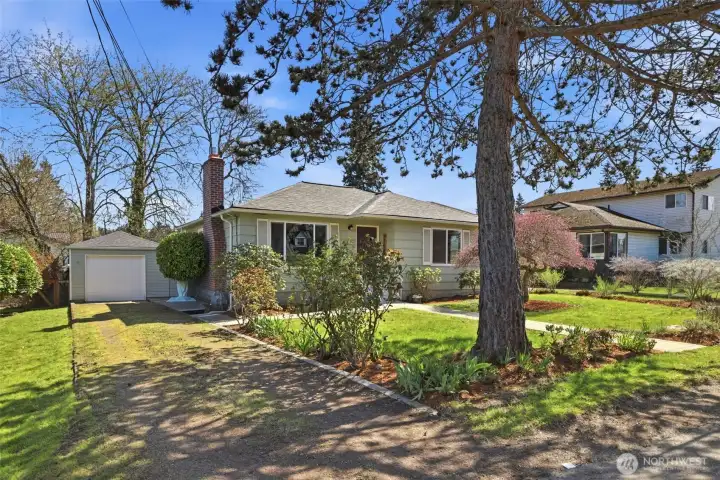 Detached garage with driveway parking.