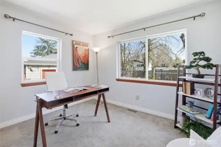 Use this flex room any way you want, a home office, a media room, craft room the possibilities are endless.