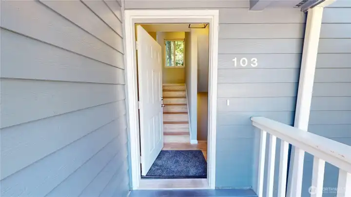 This 3-story townhome has been wonderfully updated with fresh new paint, flooring and fixtures. This 3-story townhome has been wonderfully updated with fresh new paint, flooring and fixtures.