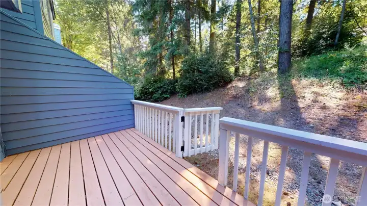 Easy gated access to the ground is located off the deck. Easy gated access to the ground is located off the deck.