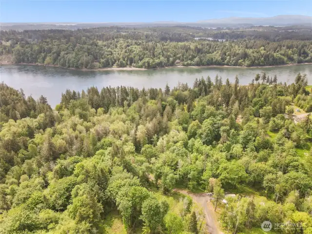 Hammersley Inlet. There is one waterfront lot that has access from this shared road. No community access
