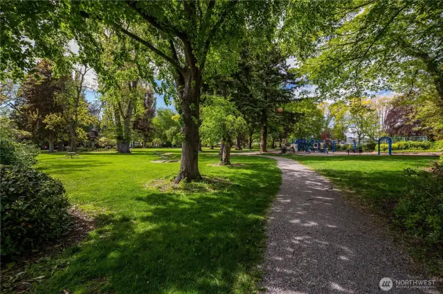 Elizabeth Park is a favorite for it's shaded walking paths, pickleball and tennis courts, the super fun playground, and the gazebo. It's a popular gathering spot, especially during the beloved summer concert series.