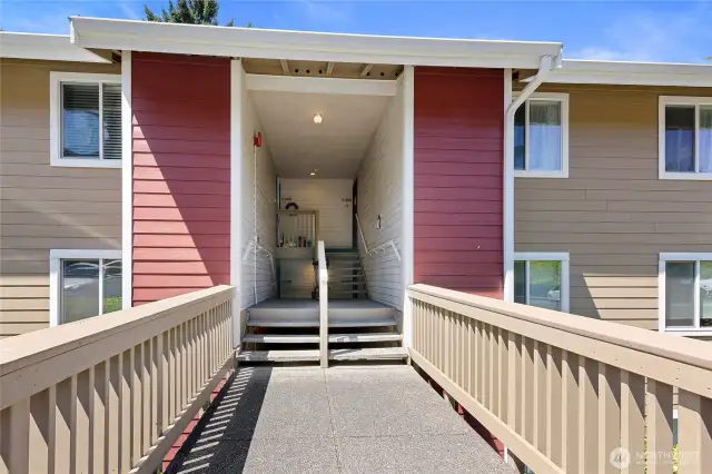 Entrance to Bldg 4, Unit 204