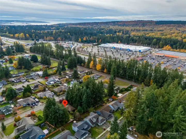 Close to shopping, dining, groceries, and freeway access.