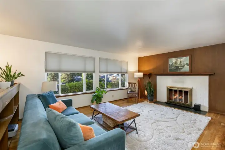 Living Room with Fireplace