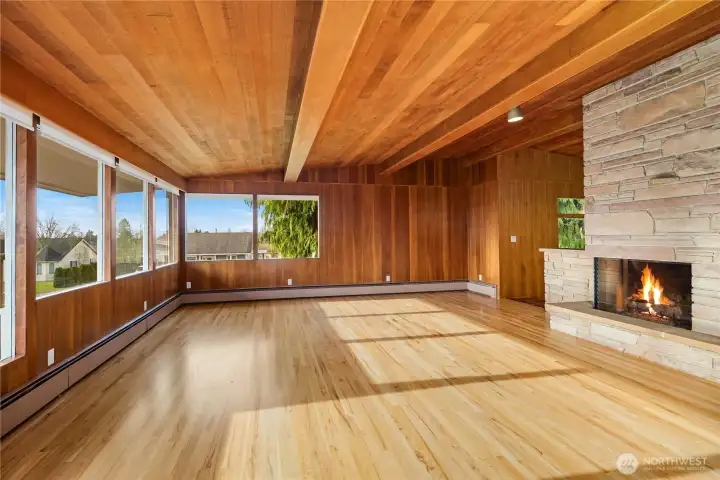 Massive rooms with sunset views.