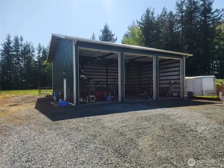 3 bay  heated shop