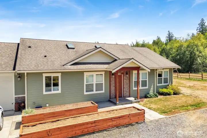 front raised garden beds