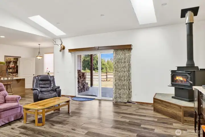 door to back covered patio