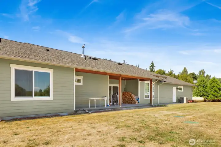 another view of covered entry