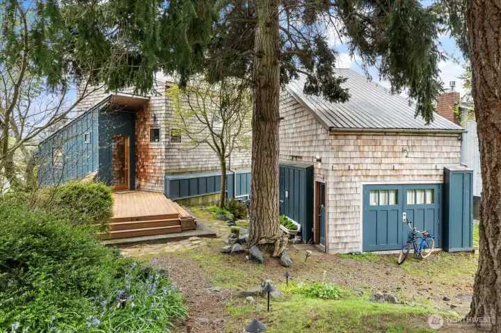 Noted Seattle Architect Sean Bell designed this beautiful home. It is currently a highly successful short term rental.