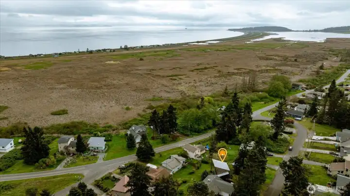 Here you can see just how close you are to Fort Casey State Park and the Port Townsend ferry.