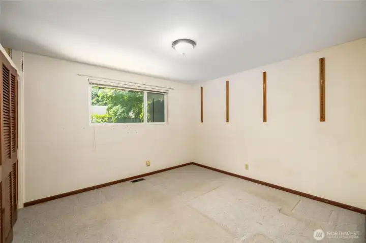 Hall bedroom #2