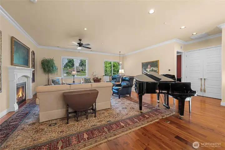Open floor concept; kitchen flows into the living