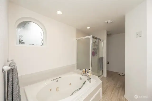 Come home and relax in a jacuzzi tub