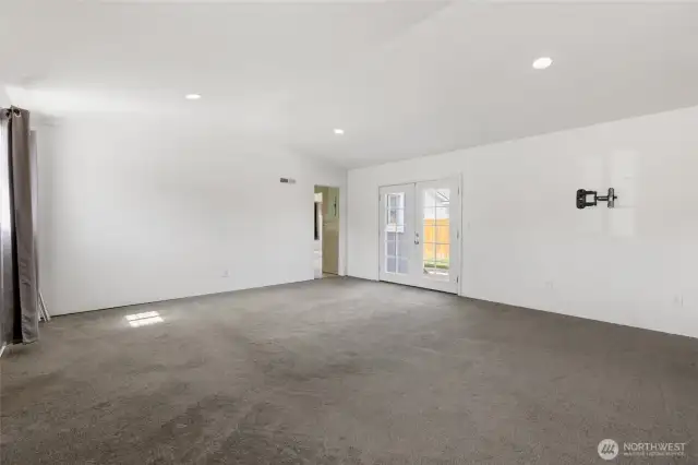 Bonus Room/Family Room