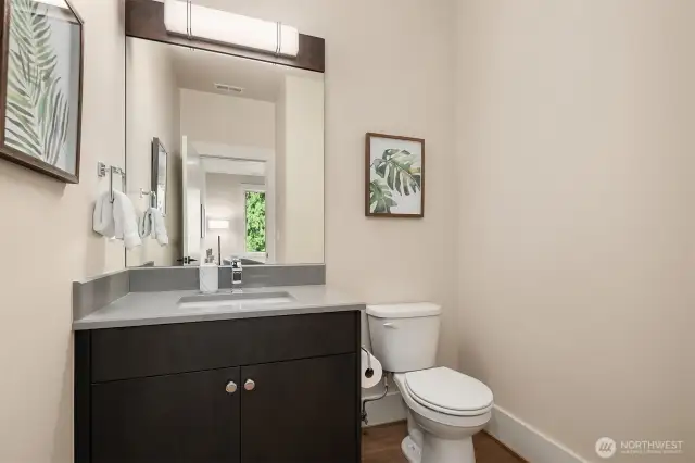 Rec Rm 1/2 Bath