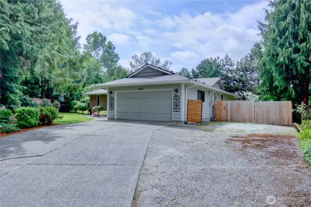 RV parking and long driveway