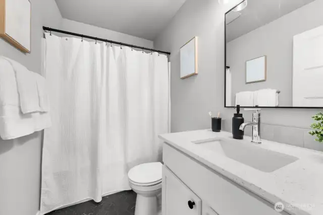 Photographs are for illustrative purposes only. Features, finishes, interior/exterior colors, landscaping and floorplan shown may vary from actual homes built.