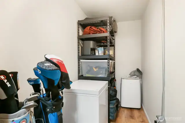 Extra storage unit included.