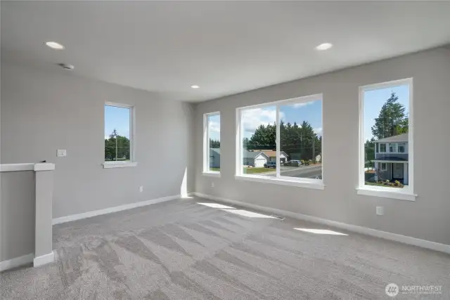 Photos are of a home in a different community and are for illustration purposes only to reflect typical finishes.  May depict seller enhancements.  Colors and options may vary.
