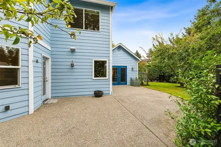 Lots of patio space here for outdoor living.