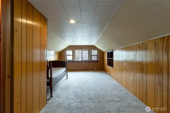 Upper level Bedroom #3